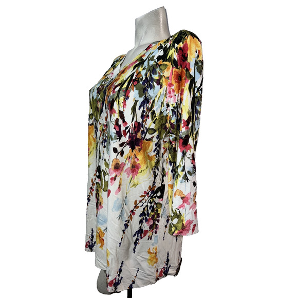 NorthStyle Top Size XL Colorful Floral V-neck Stretch Viscose 3/4 Slv Pullover - Picture 4 of 10